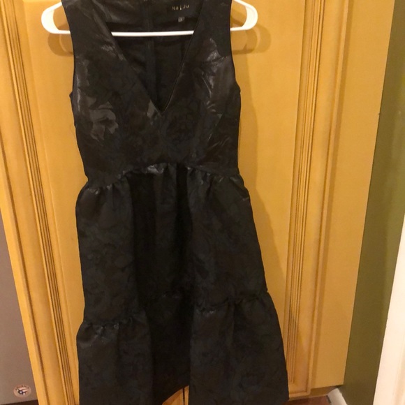 Ladies dress size S NWT - Picture 1 of 4